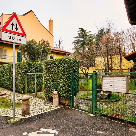 Bright & Quiet Near San Siro Apartament *